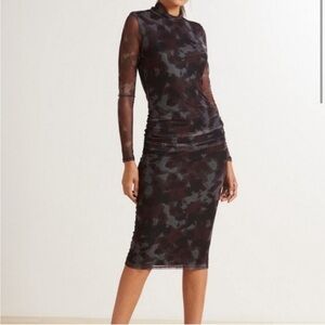 Evereve • Midi Dress Green Black Small